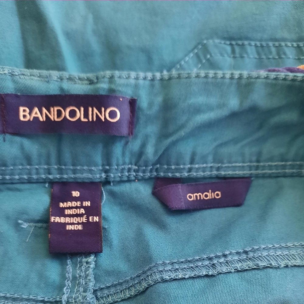Bandolino classic amalia stretch belted shorts sz 10 NWT *D6 - Picture 5 of 6